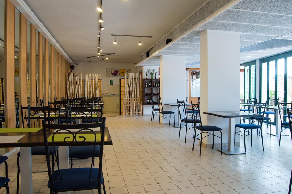 Hostal Rosales إس بويولس المظهر الخارجي الصورة